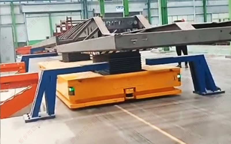 目前，市場(chǎng)上常見的國(guó)產(chǎn)AGV無人搬運(yùn)車有哪些種類