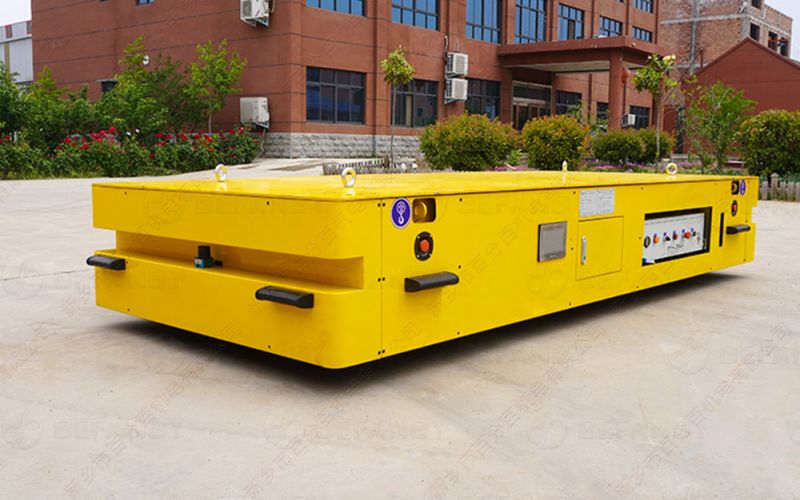 重載國產AGV應用于模具組裝工況—改變未來制造業(yè)的新趨勢