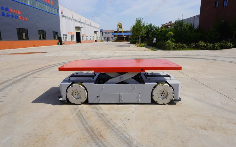 麥克納姆輪AGV小車：全向移動(dòng)的原理與實(shí)現(xiàn)