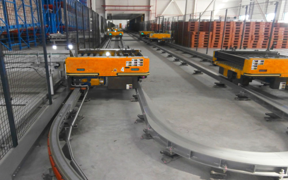 百分百品牌自動(dòng)引導(dǎo)RGV軌道車